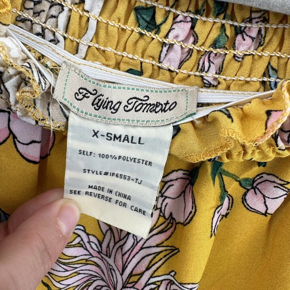 FLYING TOMATO SIZE XS OFF SHOULDER JUMPSUIT ON GOLDENROD FLARE SLEEVES - Picture 4 of 11